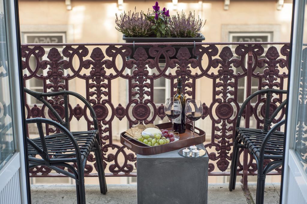 Lisbon Cheese & Wine Suites Phòng bức ảnh